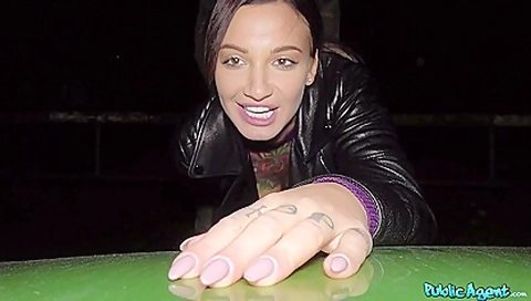 Pick Up Tattooed Ukrainian Girl In Prague