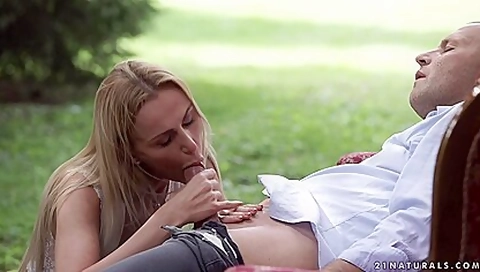 Blonde Stunner Gets Pleasantly Fucked Outdoors - Afina Kisser And Thomas Stone
